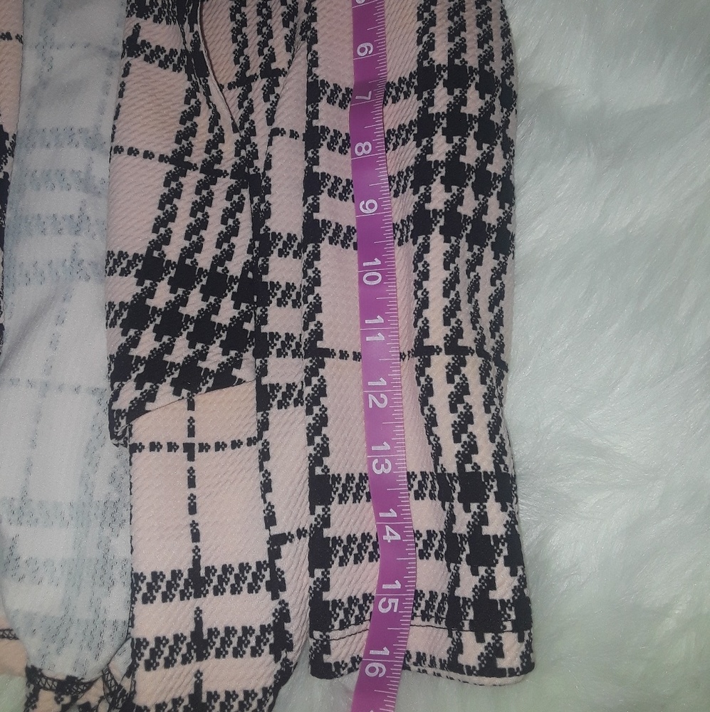 Pink Plaid 3/4 Hand Jacket - Picture 6 of 7